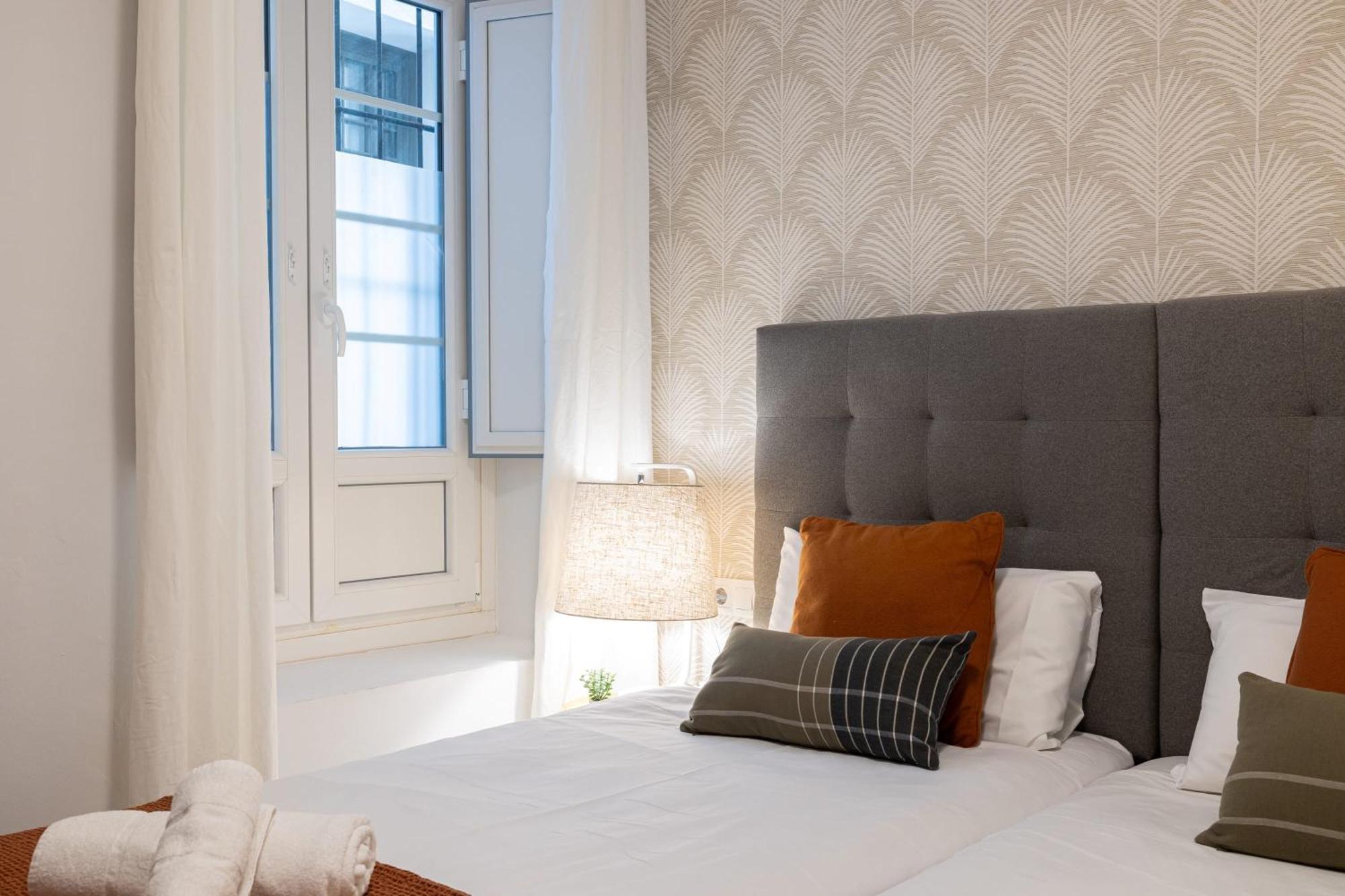 Cozy Apartment In The Heart Of Malaga Luaran gambar